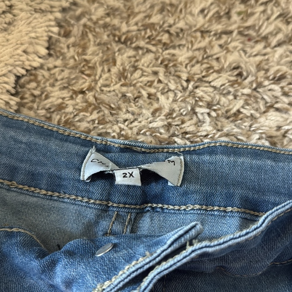 Blue Wide-Leg Jeans with Floral Embroidery - Picture 3 of 3